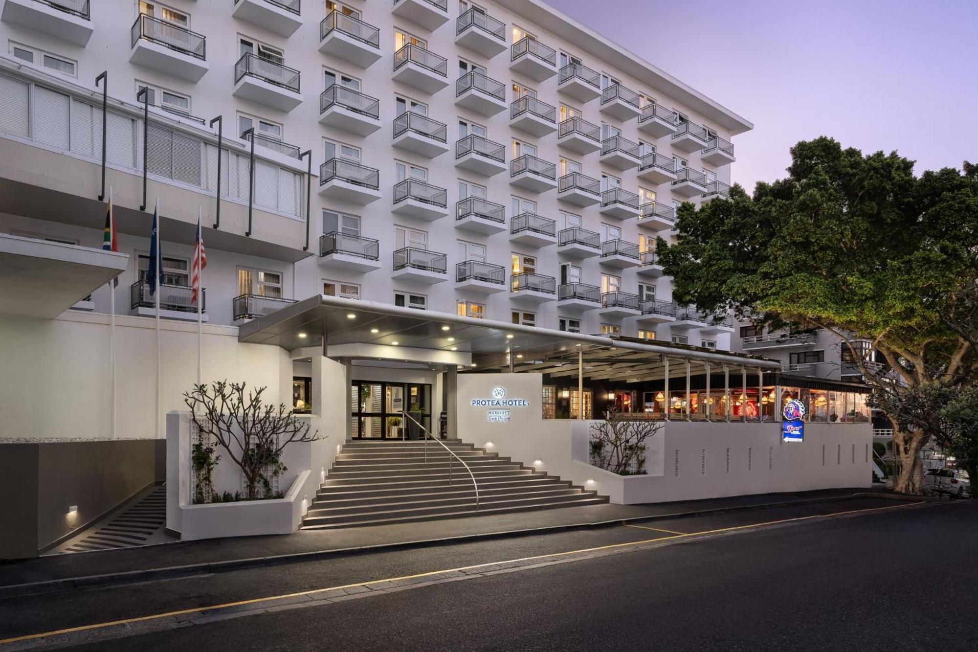 Protea Hotel By Marriott Cape Town Sea Point Exterior photo